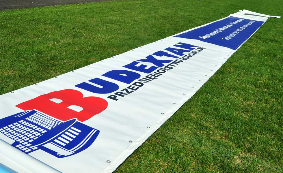 Banda stadionowa dla firmy BUDEXTAN.
