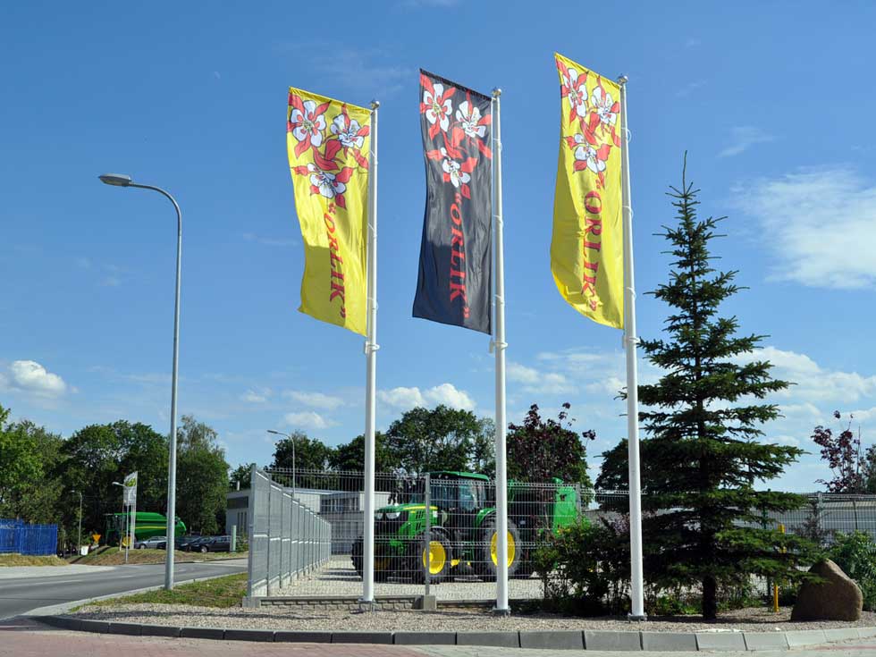 Maszty flagowe dla firmy ORLIK.